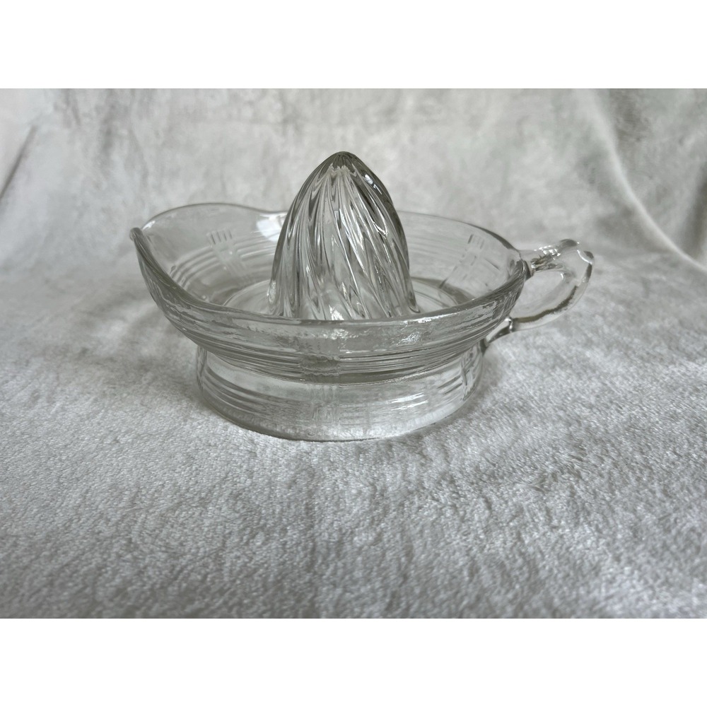 VTG Depression‎  Glass Hazel Atlas Criss Cross Pattern Clear  Citrus Reamer  6"